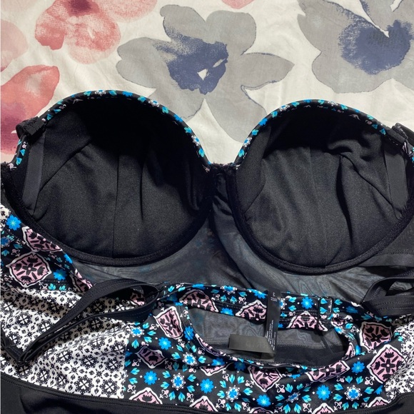 Torrid Slim Fix Underwire Push-Up Patterned One Piece Swimsuit Size 3X - Picture 12 of 15